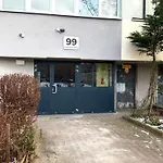Apartament Powstańców śląskich Lavish By Bookinghost