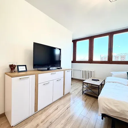 Powstancow Slaskich Lavish By Bookinghost * Wroclaw