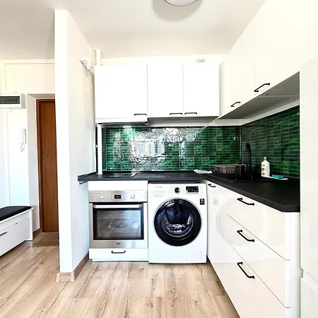 Powstancow Slaskich Lavish By Bookinghost Breslavia