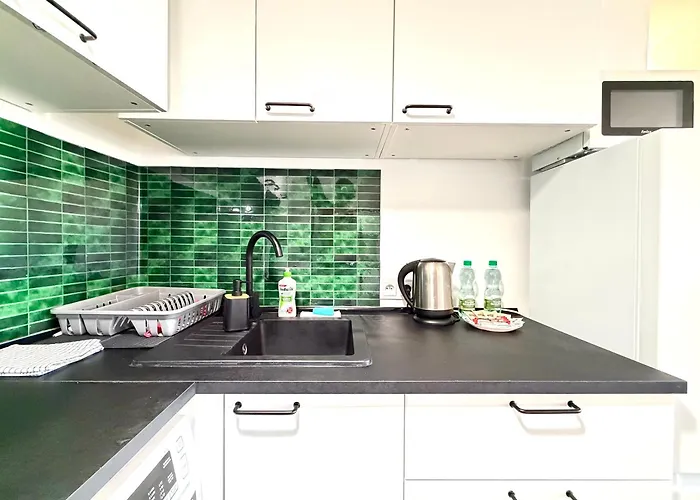 Powstancow Slaskich Lavish By Bookinghost Apartment *