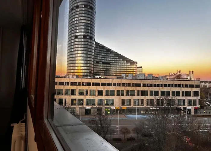 Apartment Powstancow Slaskich Lavish By Bookinghost *